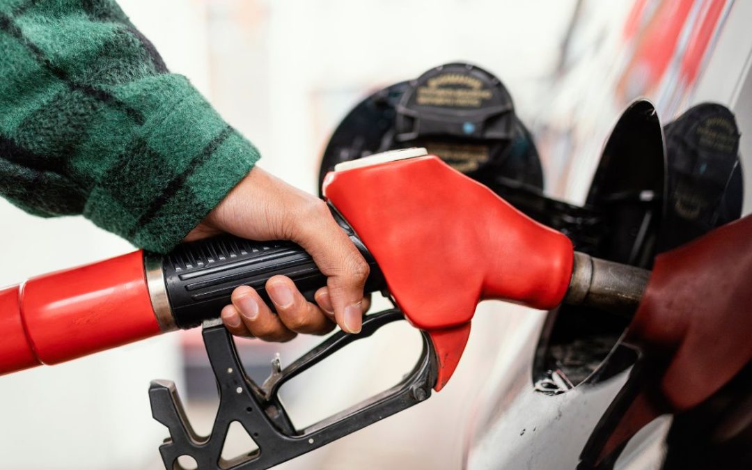 ¿Cuánto cuesta tanquear con Gas Natural Vehicular en Colombia en 2025?